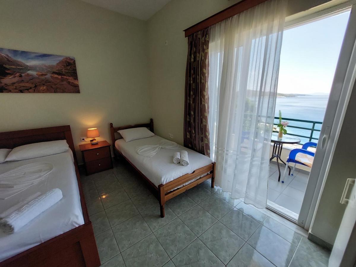 The Sun House Apartamento Sarandë Exterior foto