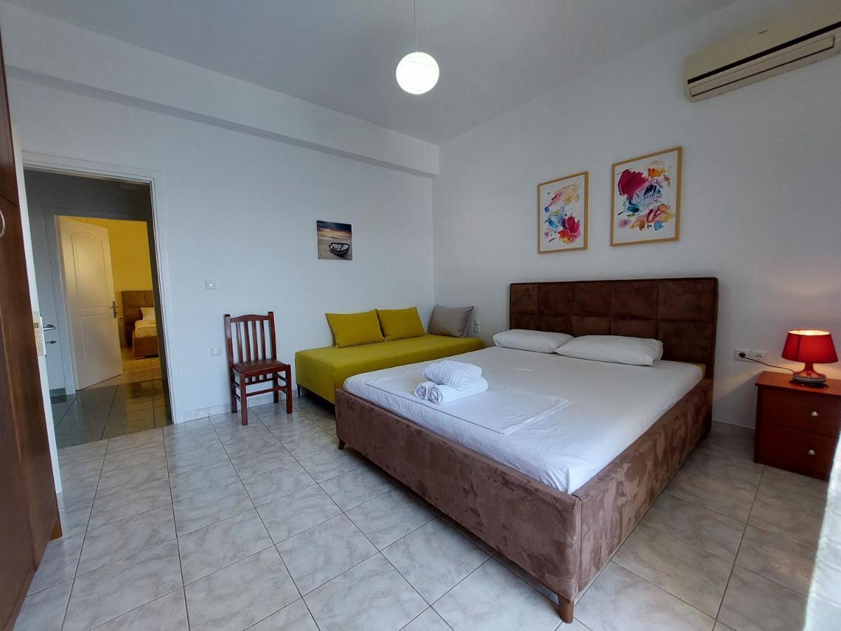 The Sun House Apartamento Sarandë Exterior foto