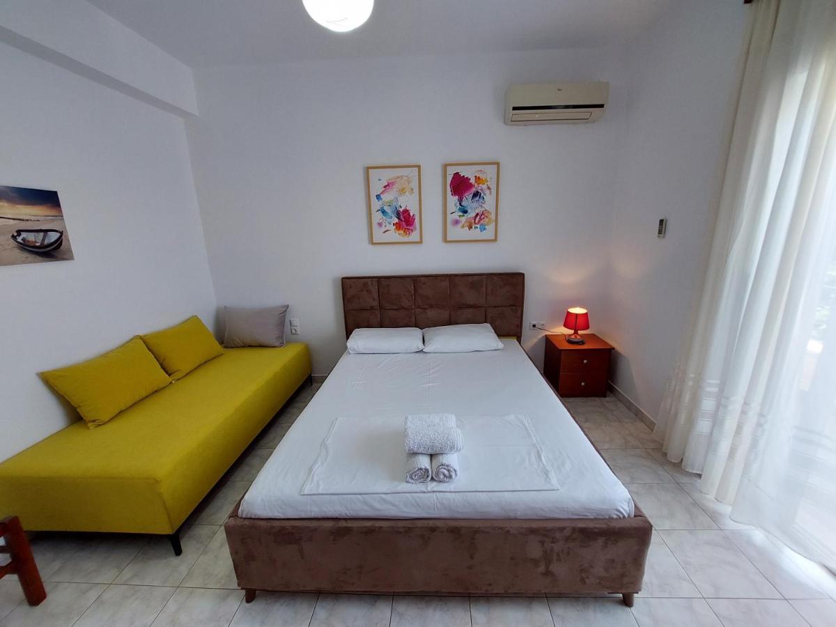 The Sun House Apartamento Sarandë Exterior foto