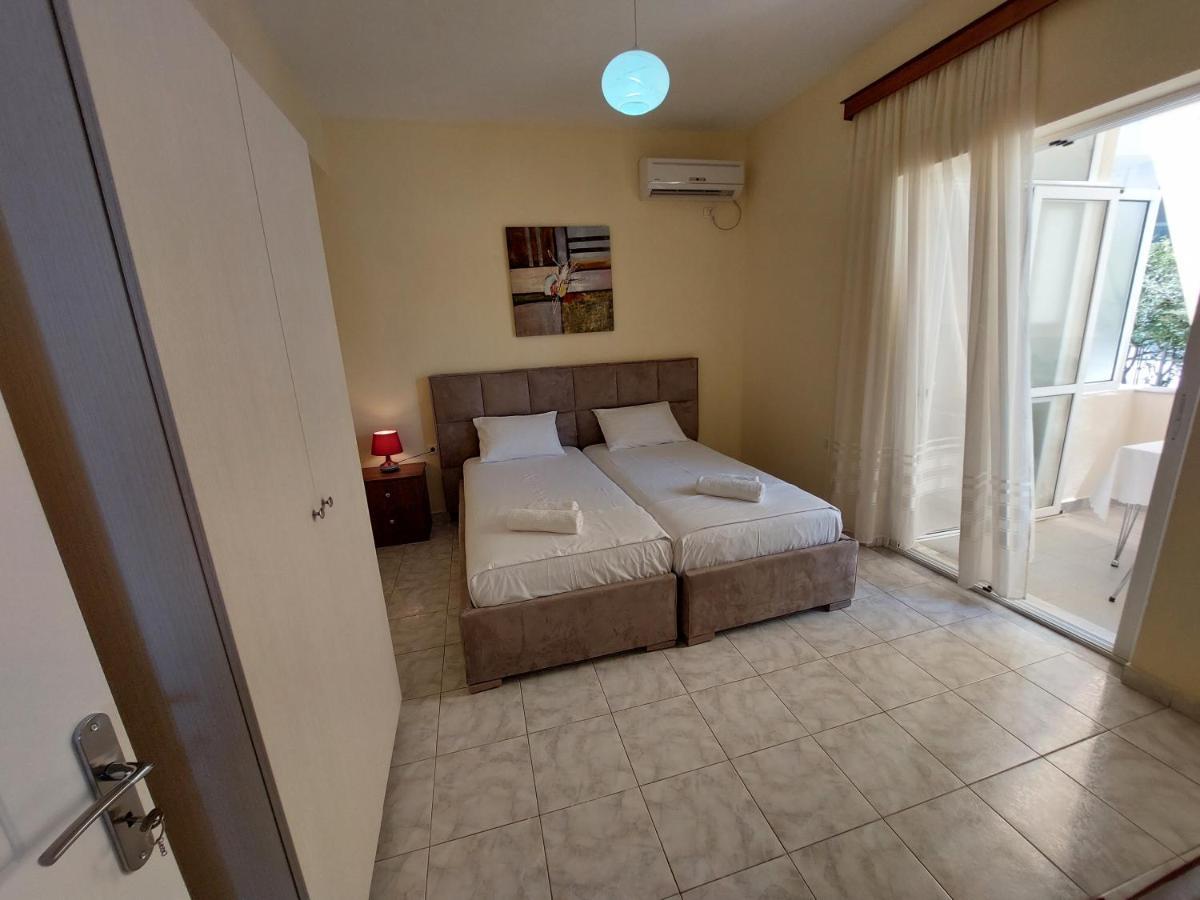 The Sun House Apartamento Sarandë Exterior foto