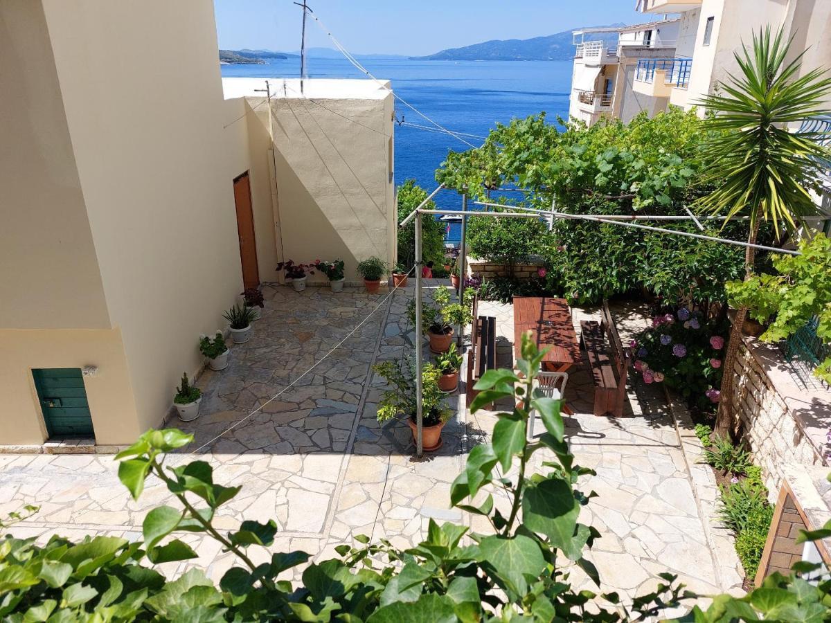 The Sun House Apartamento Sarandë Exterior foto