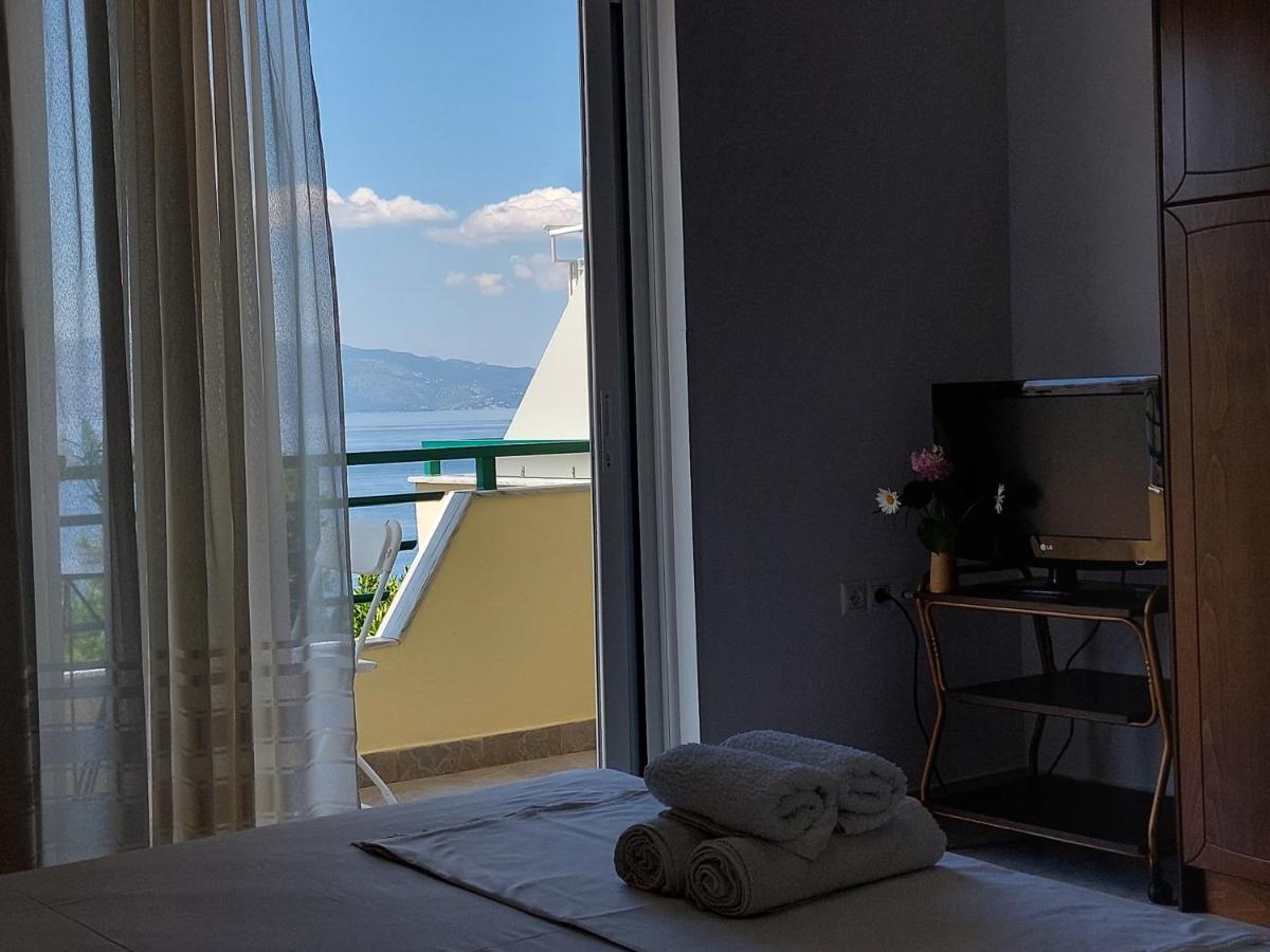 The Sun House Apartamento Sarandë Exterior foto