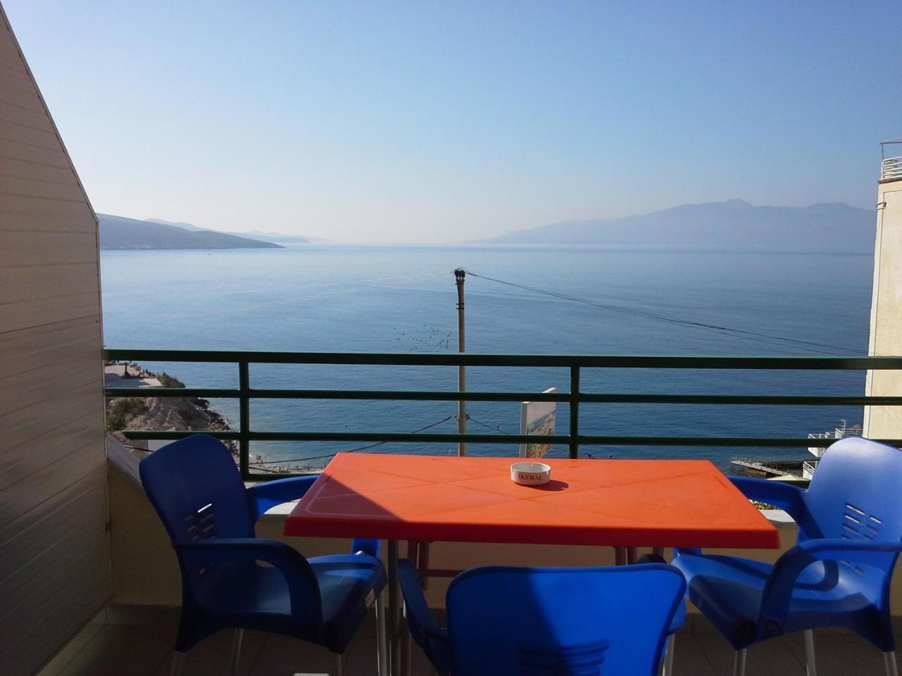 The Sun House Apartamento Sarandë Exterior foto